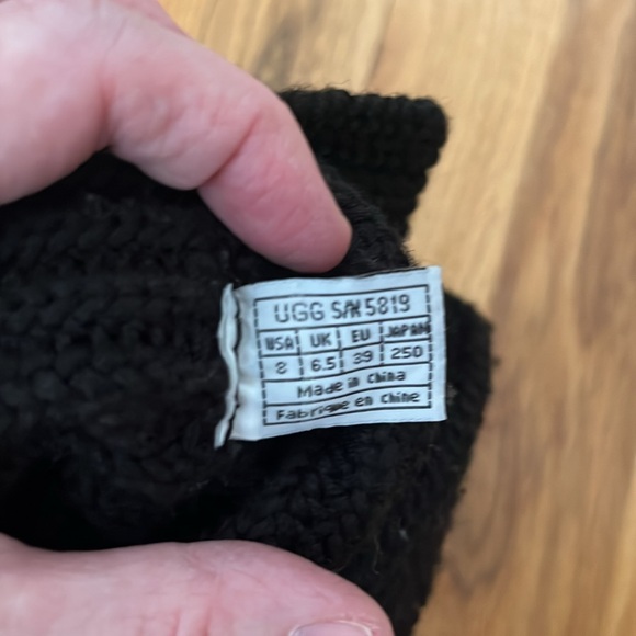 Knit Ugg - Picture 5 of 5